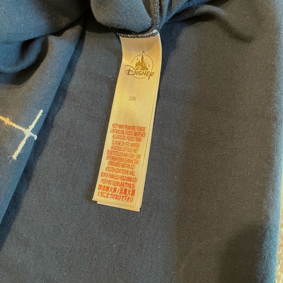 NWT Disney Top Size 2X - Picture 7 of 9